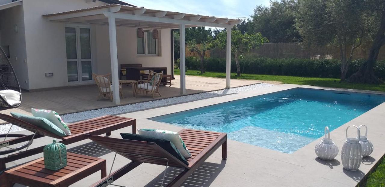 Villa Federica Con Piscina/With Pool Santa Maria Del Focallo Εξωτερικό φωτογραφία