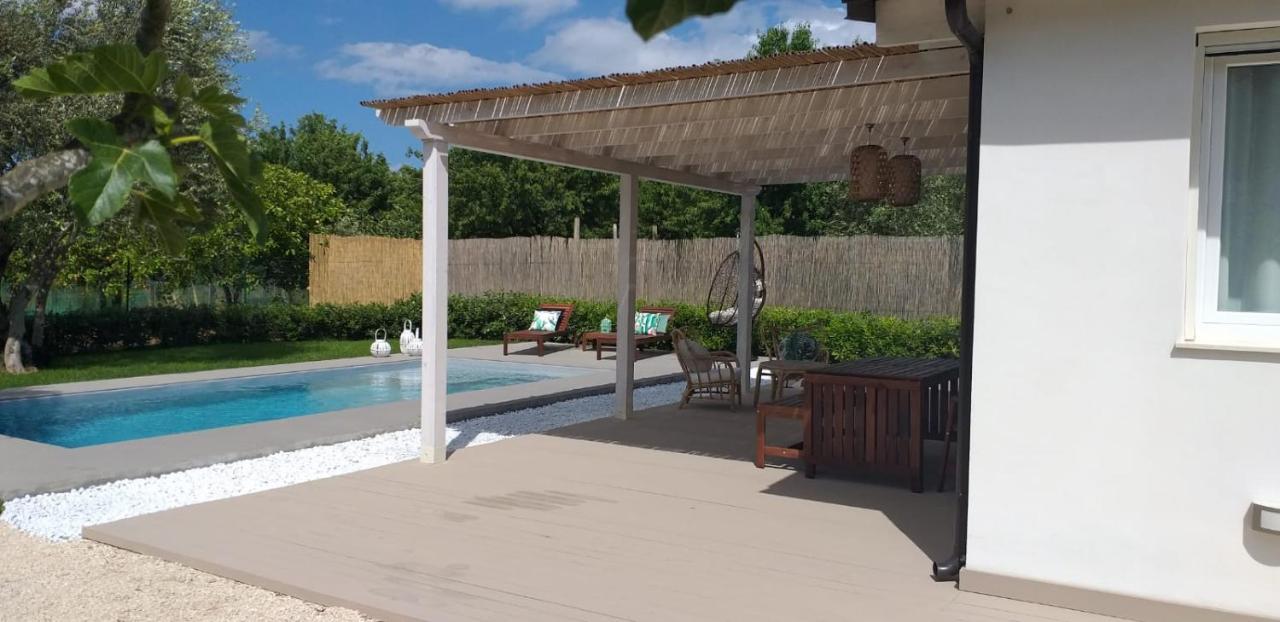 Villa Federica Con Piscina/With Pool Santa Maria Del Focallo Εξωτερικό φωτογραφία