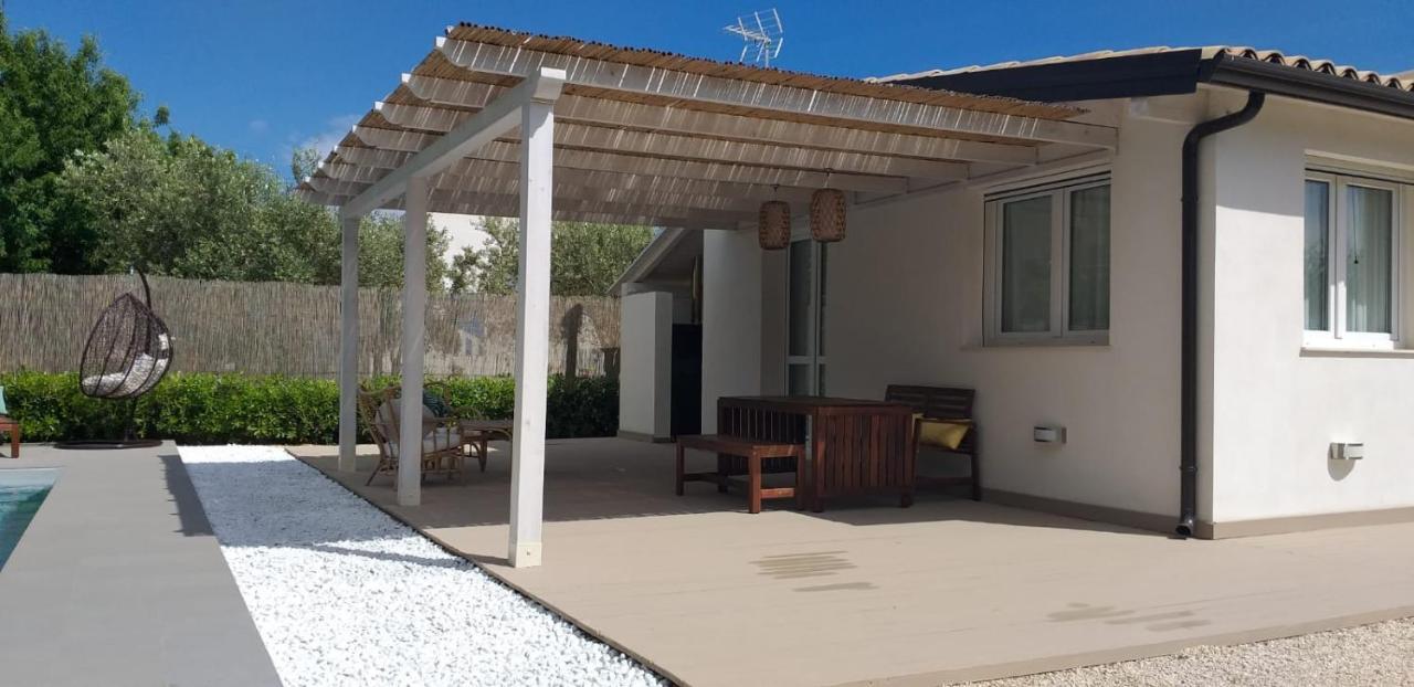 Villa Federica Con Piscina/With Pool Santa Maria Del Focallo Εξωτερικό φωτογραφία